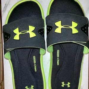 Under armour slides